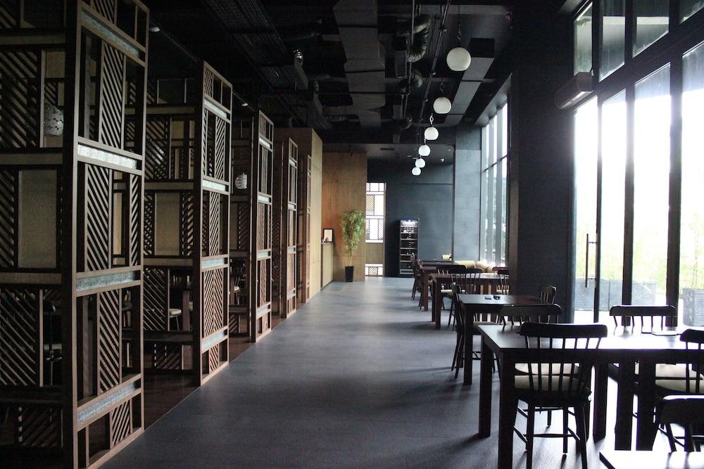 Veranda Hotel Pakubuwono Джакарта Екстер'єр фото